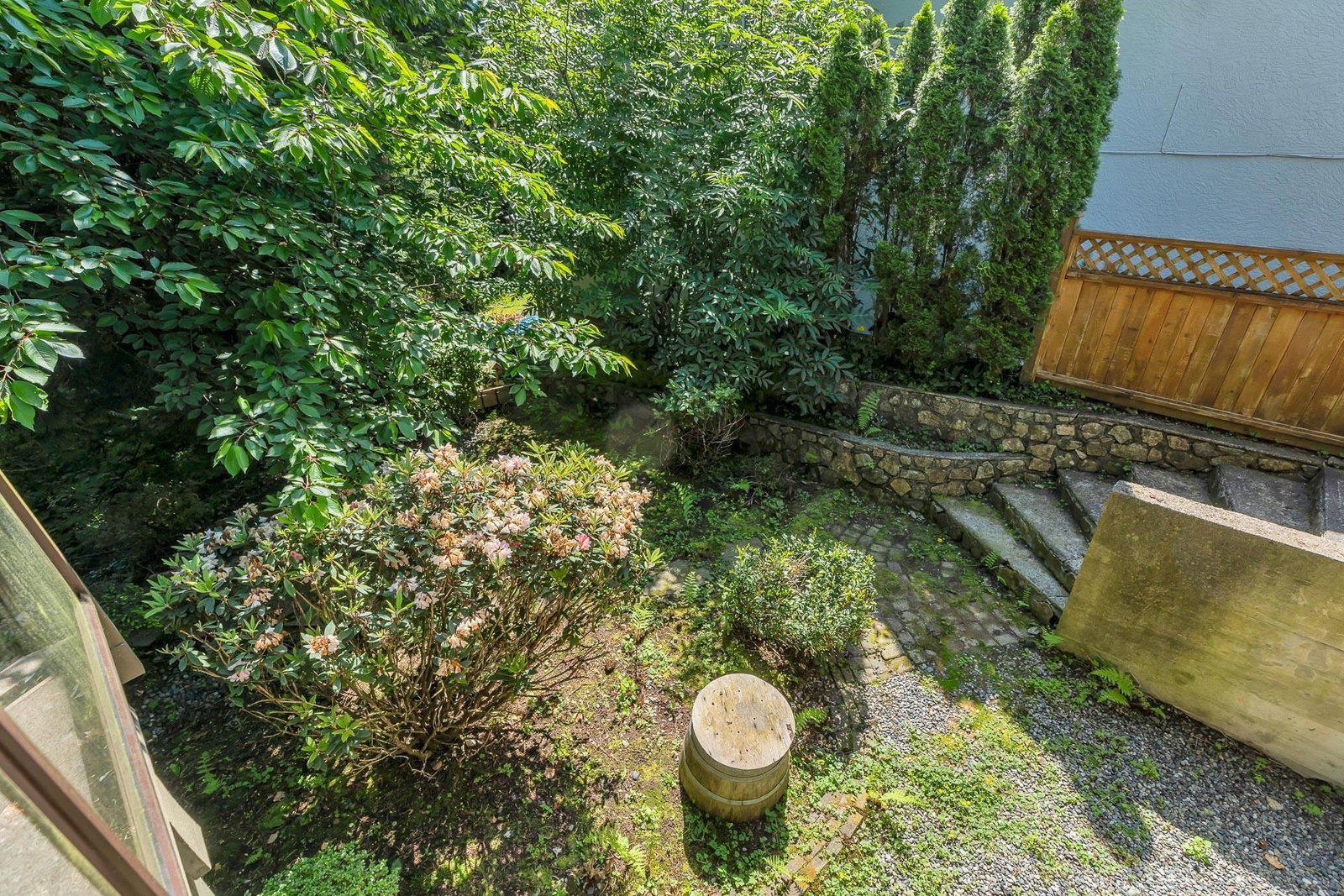Listing Image 29