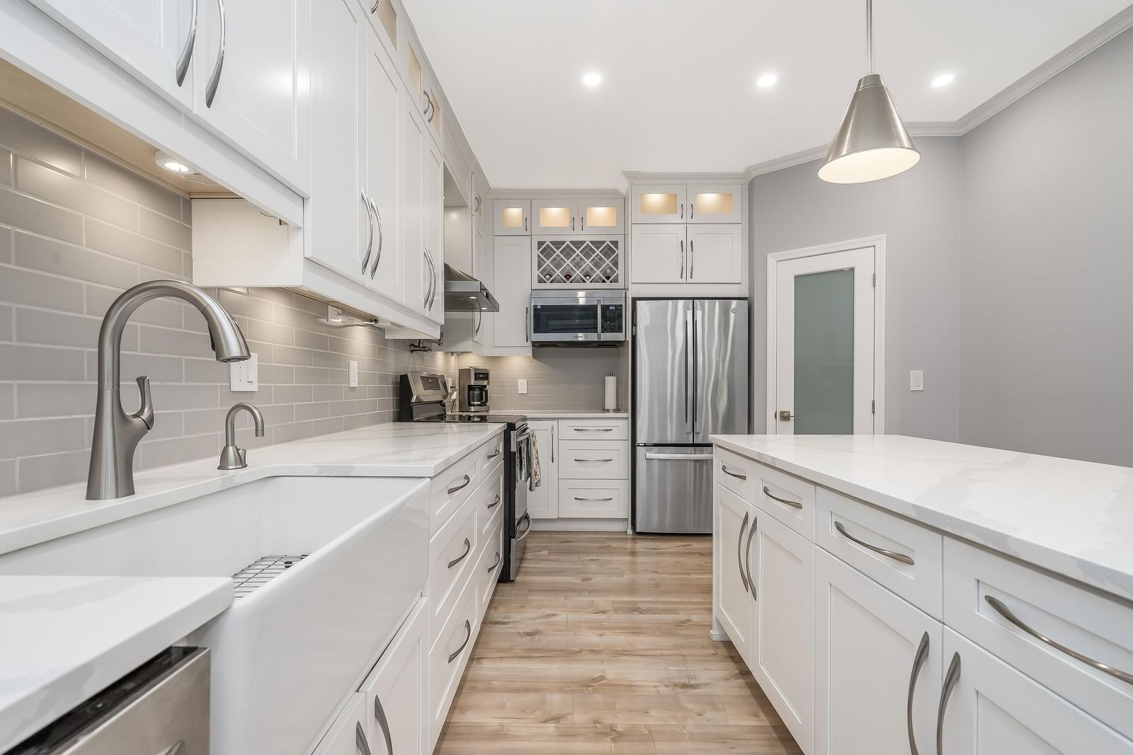 Listing Image 13