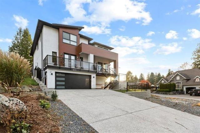 10131 Kenswood Drive