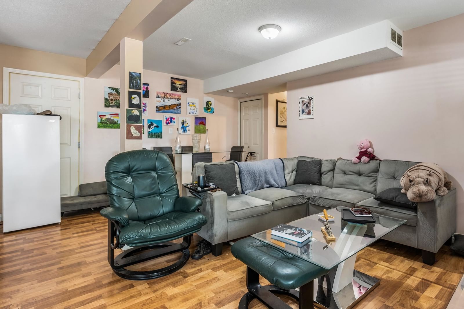 Listing Image 33