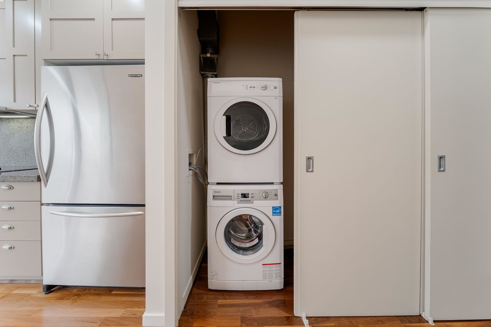Listing Image 16