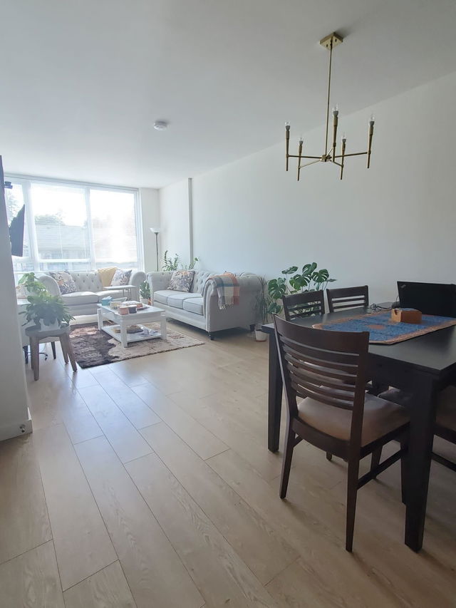 506 - 271 Francis Way