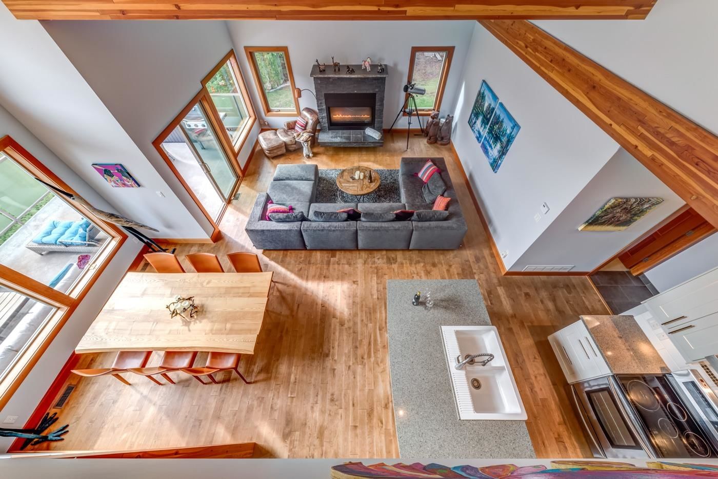 Listing Image 10