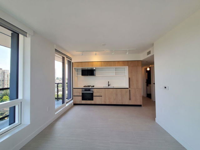 11F - 5058 Joyce Street
