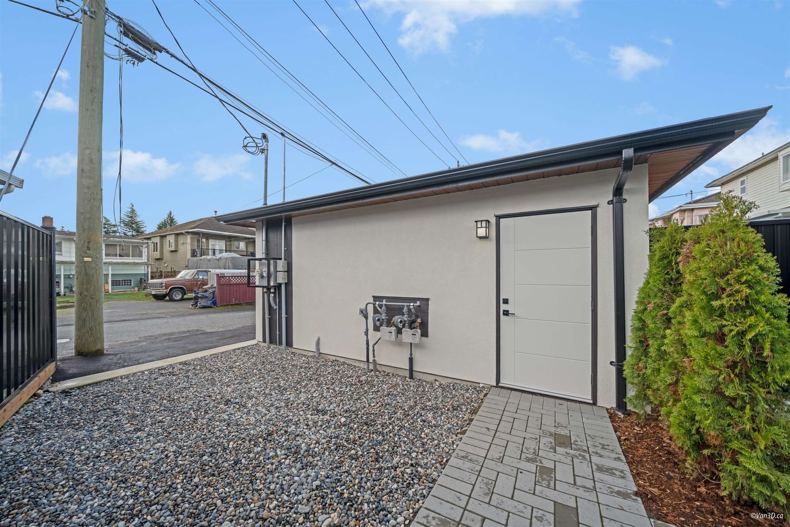 Listing Image 32