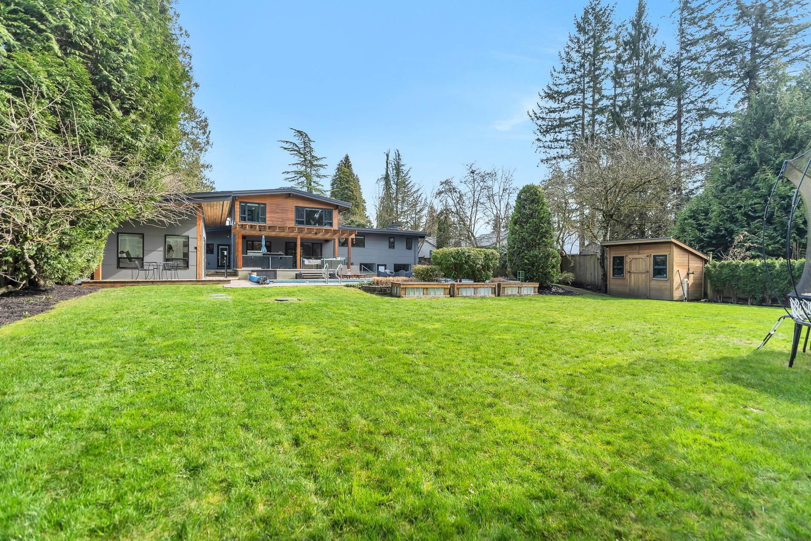 Listing Image 25