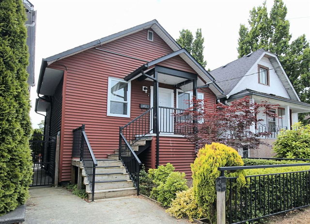 112 King Edward Avenue