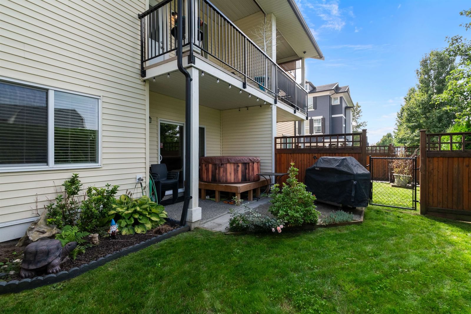 Listing Image 23