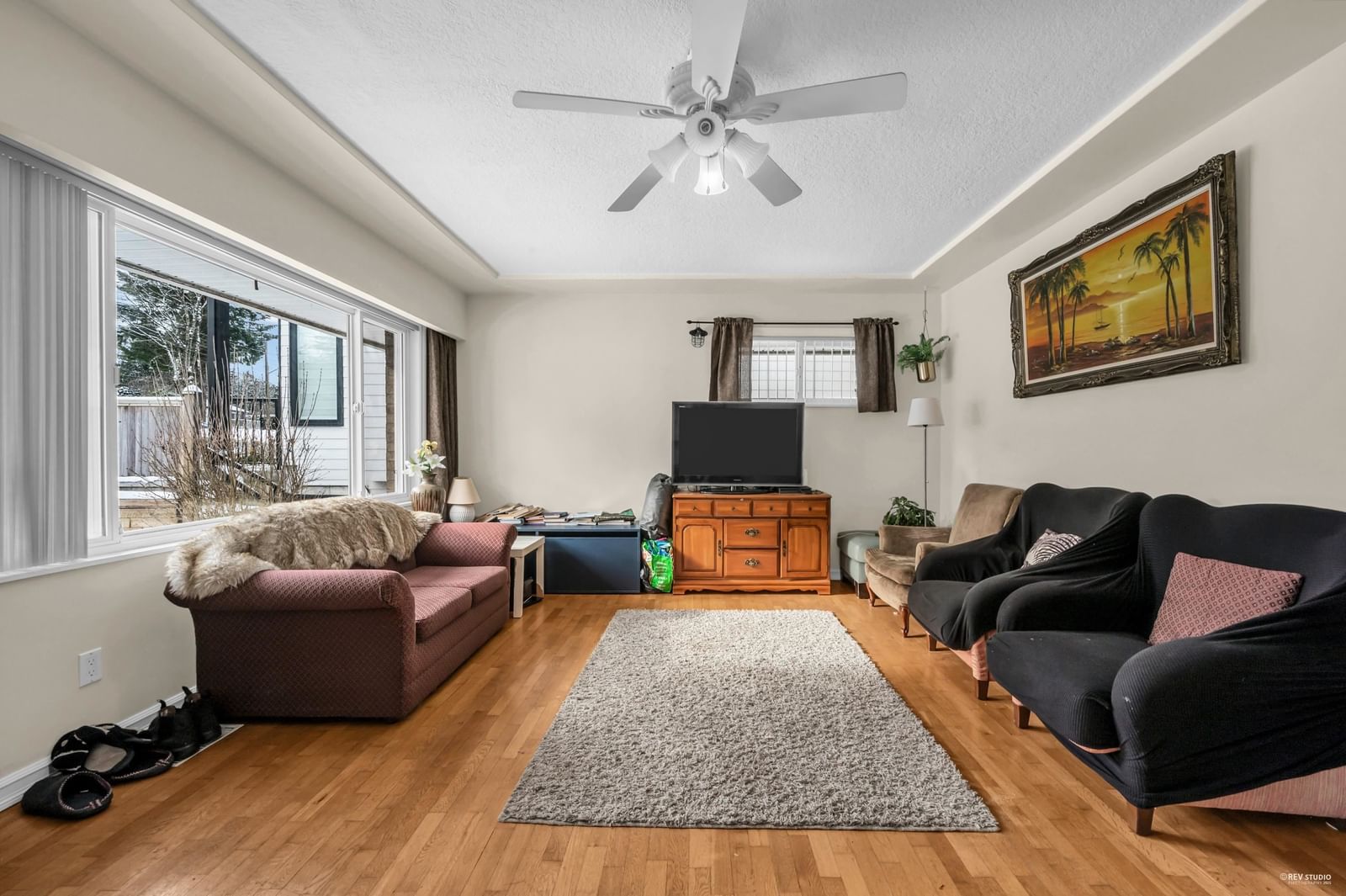 Listing Image 17