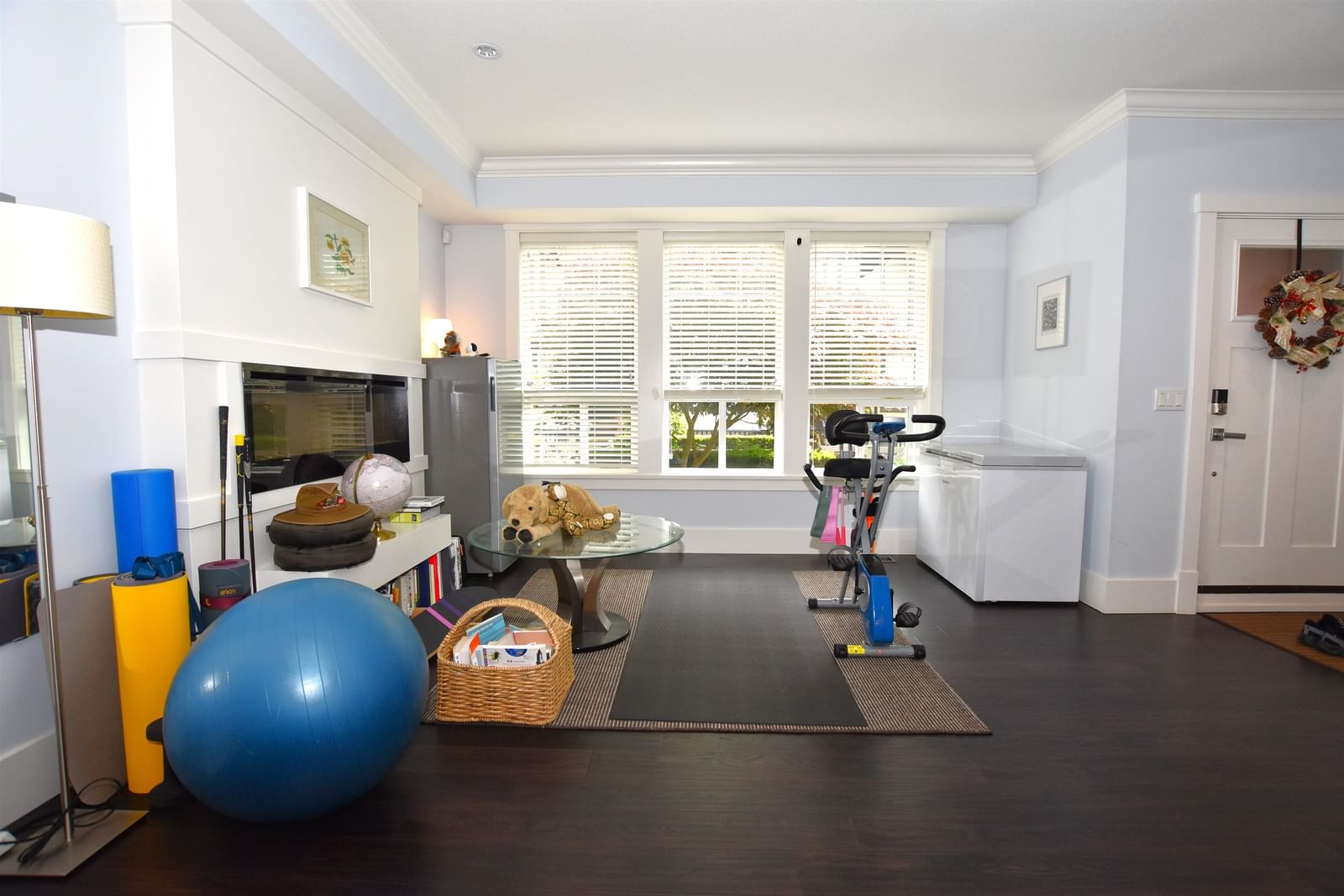 Listing Image 6