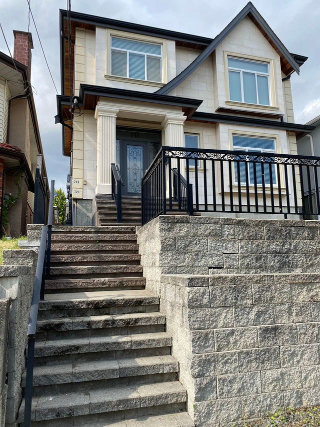 West BSMT - 717 61 Avenue E