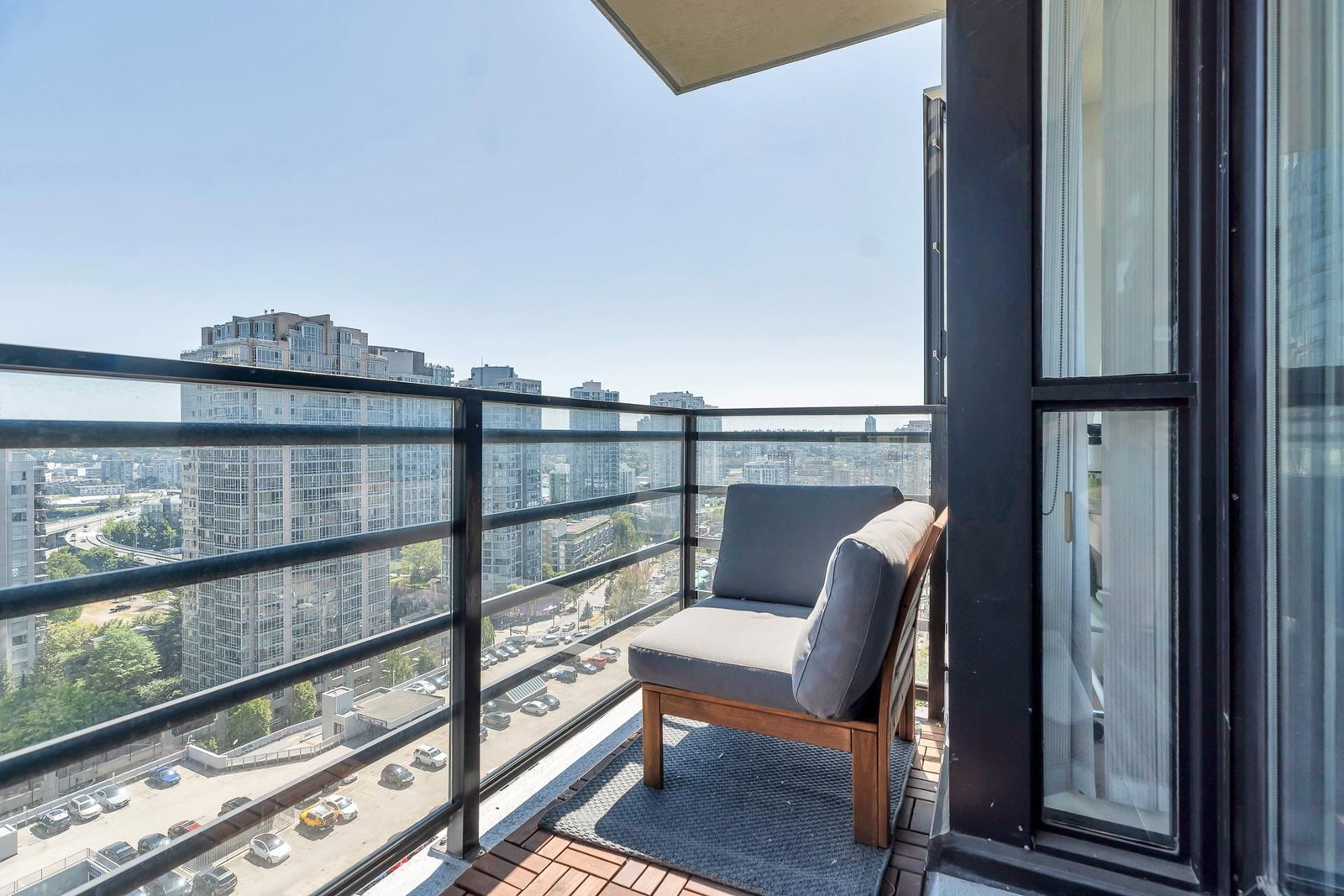 Listing Image 15