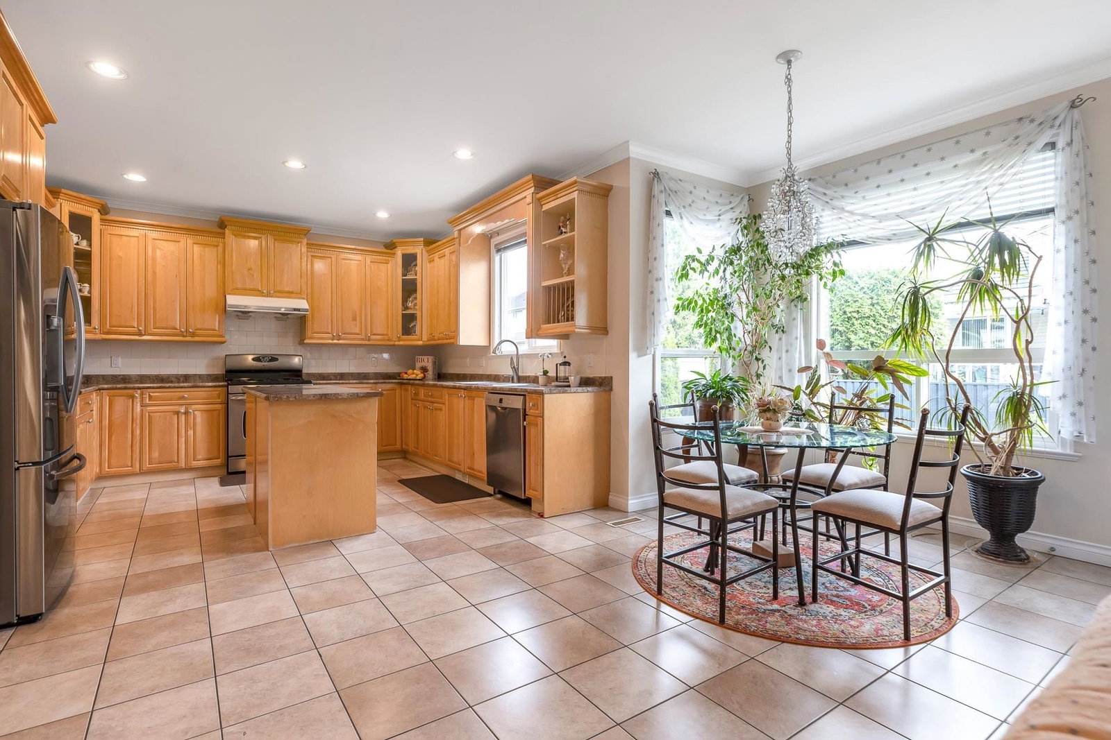 Listing Image 12