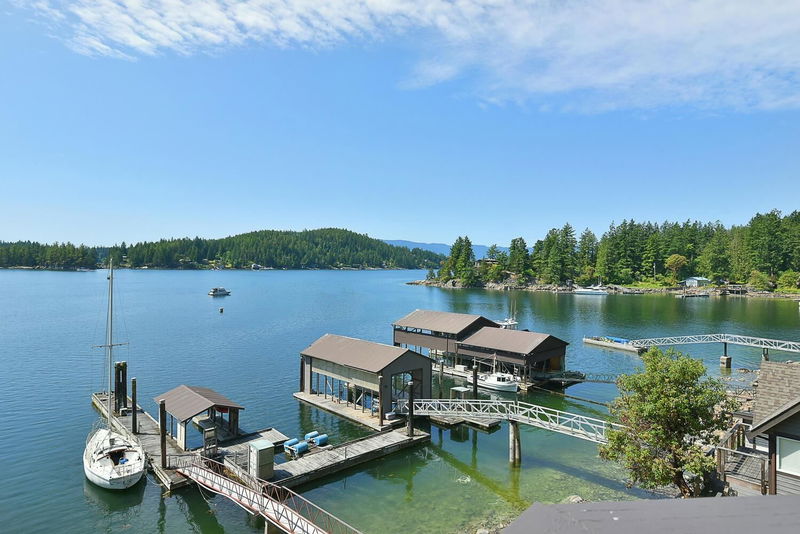 4836 Sinclair Bay Road, Garden Bay, British Columbia