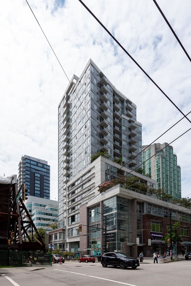 503 - 821 Cambie Street