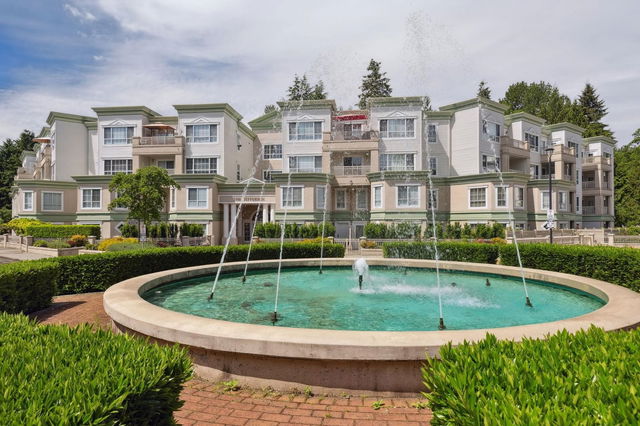 203 - 2960 Princess Crescent