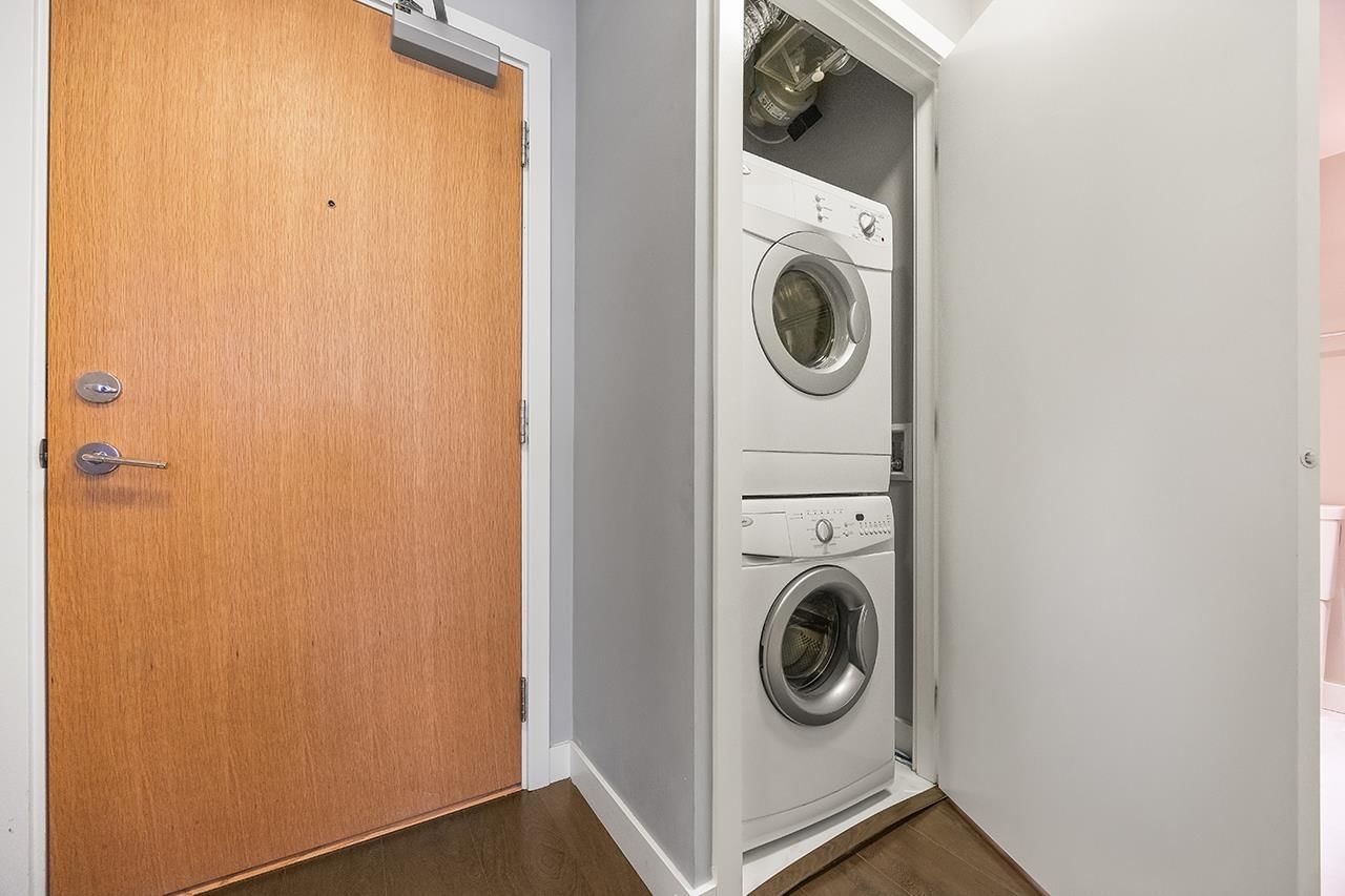 Listing Image 16