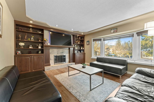 2091 Paulson Crescent