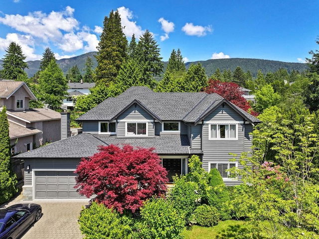 934 Forest Hills Drive