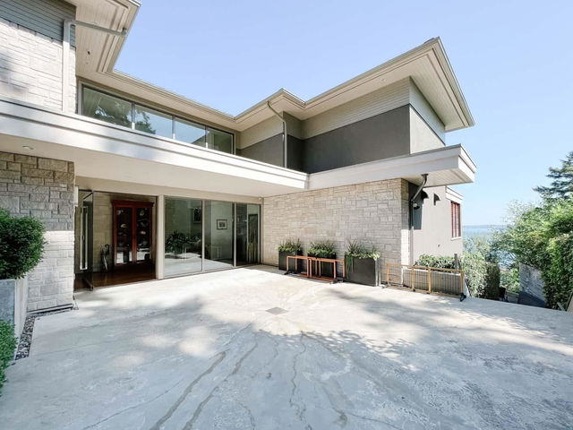 3691 Sunset Lane