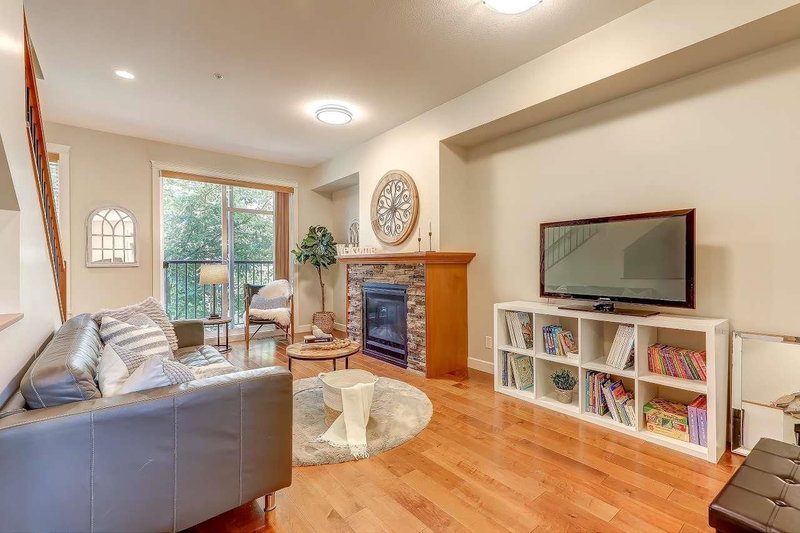 55 - 8068 207 Street, Langley, V2Y 0M9 | Image 2