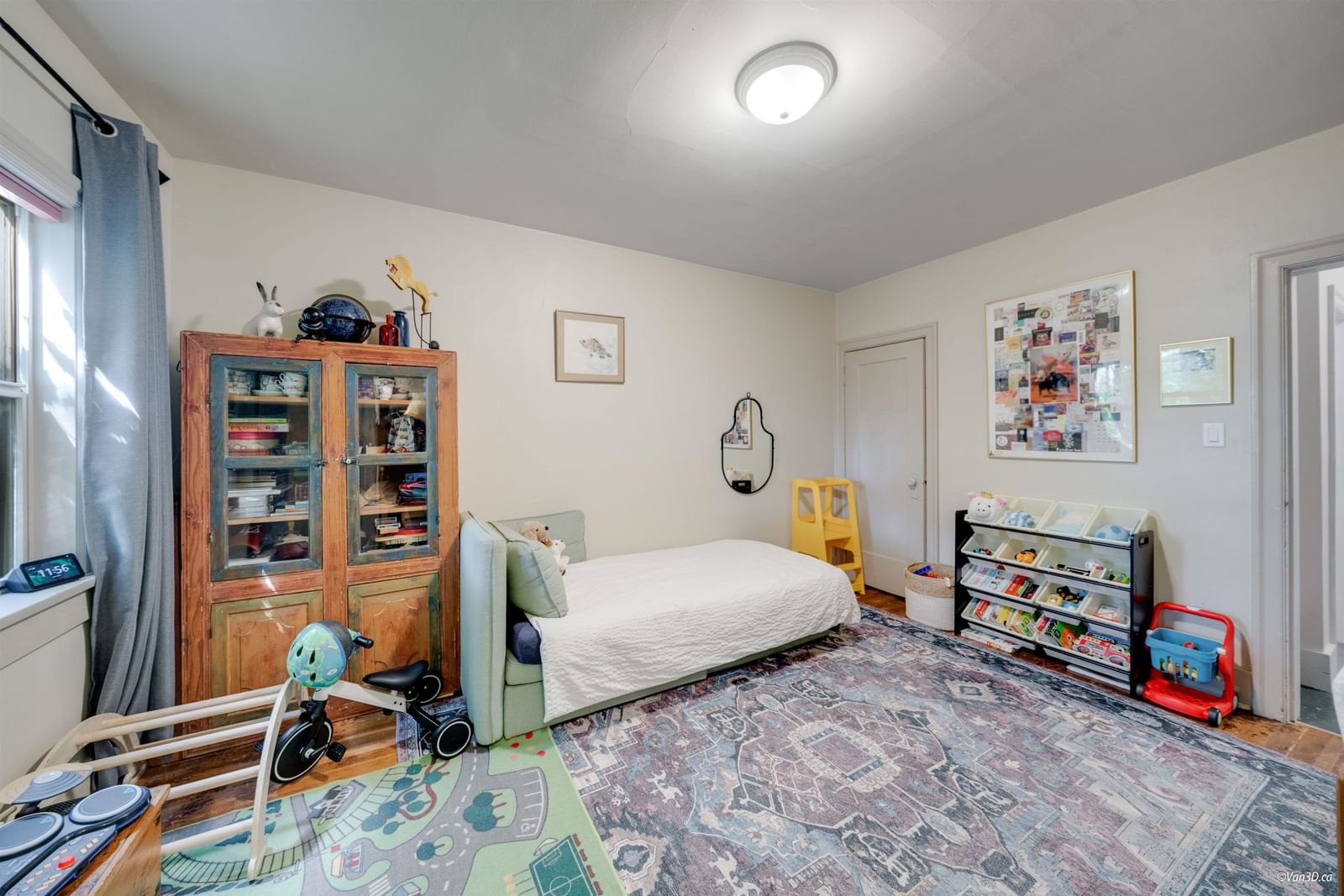Listing Image 17
