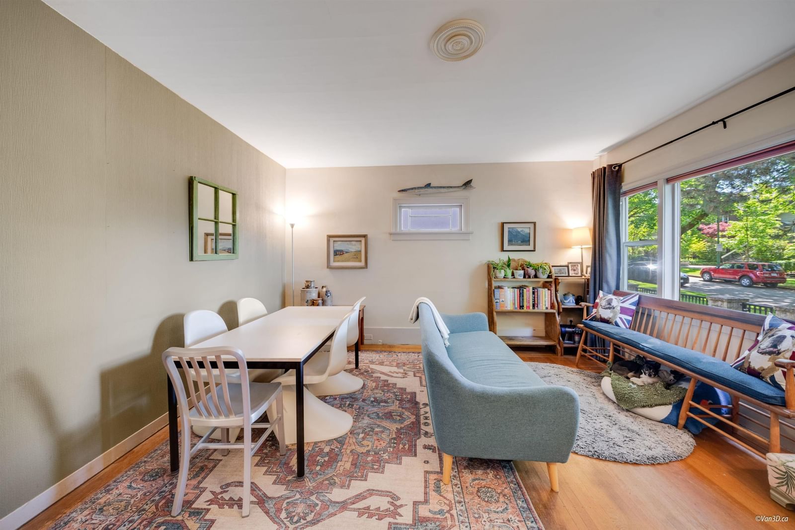 Listing Image 6