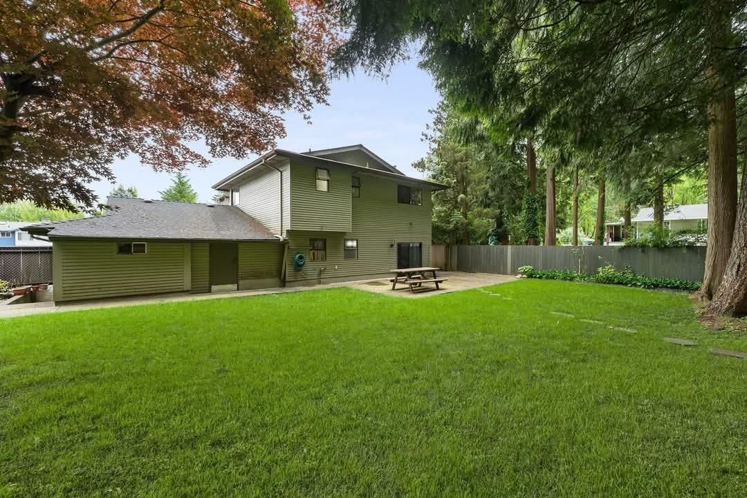 Listing Image 16