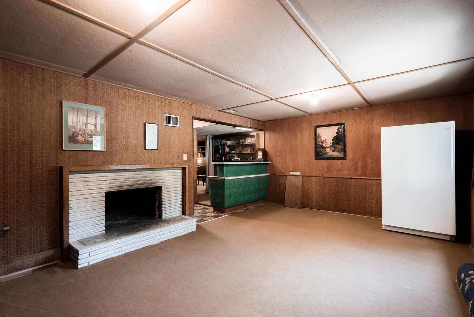 Listing Image 21