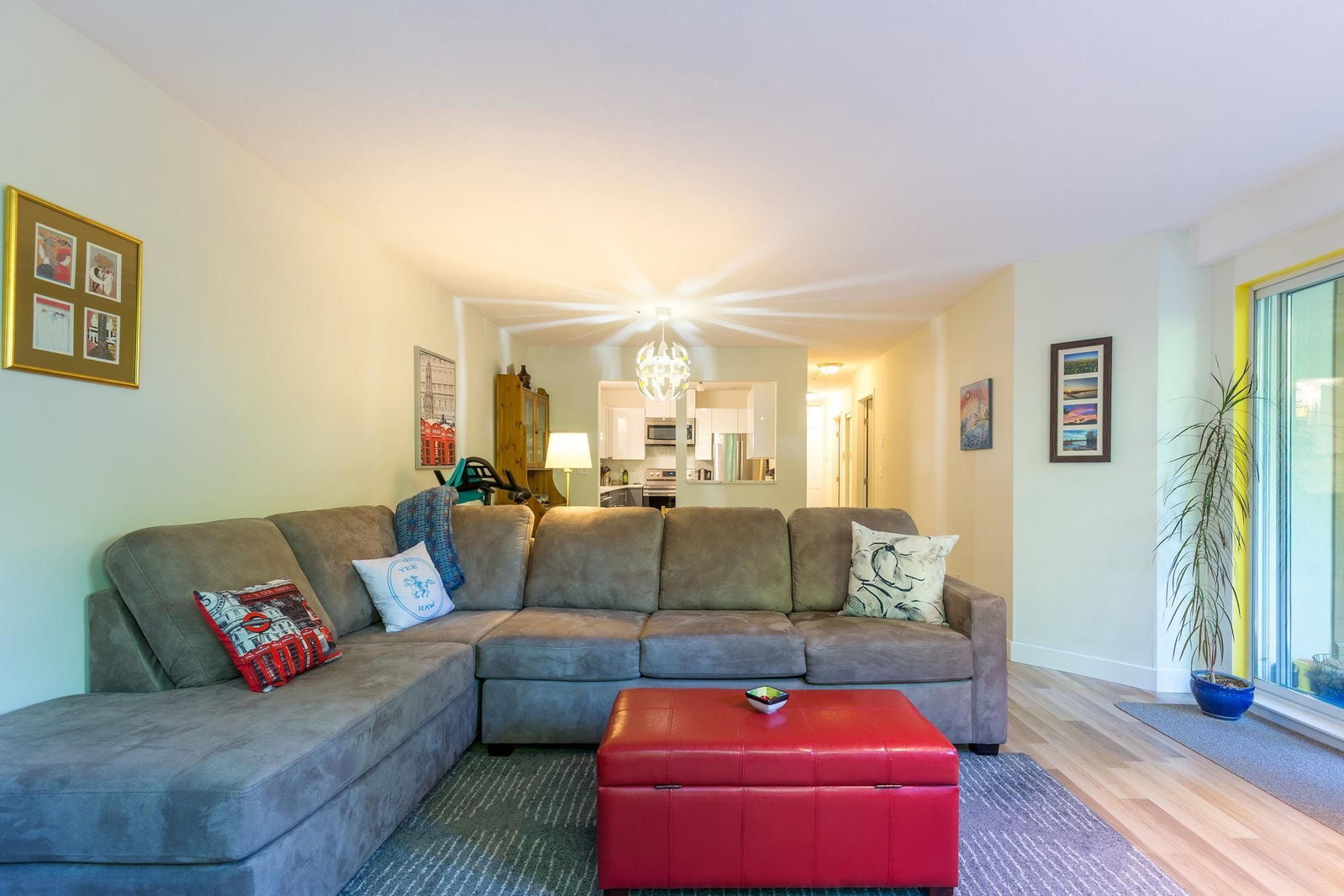 Listing Image 15