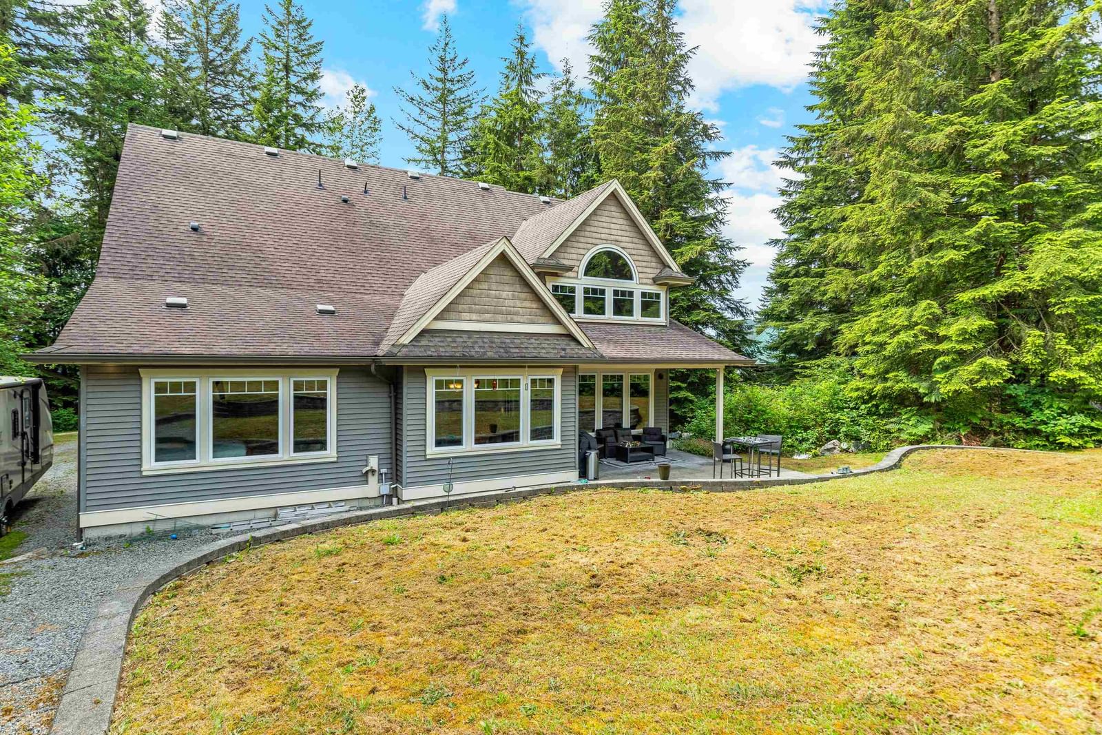 Listing Image 10