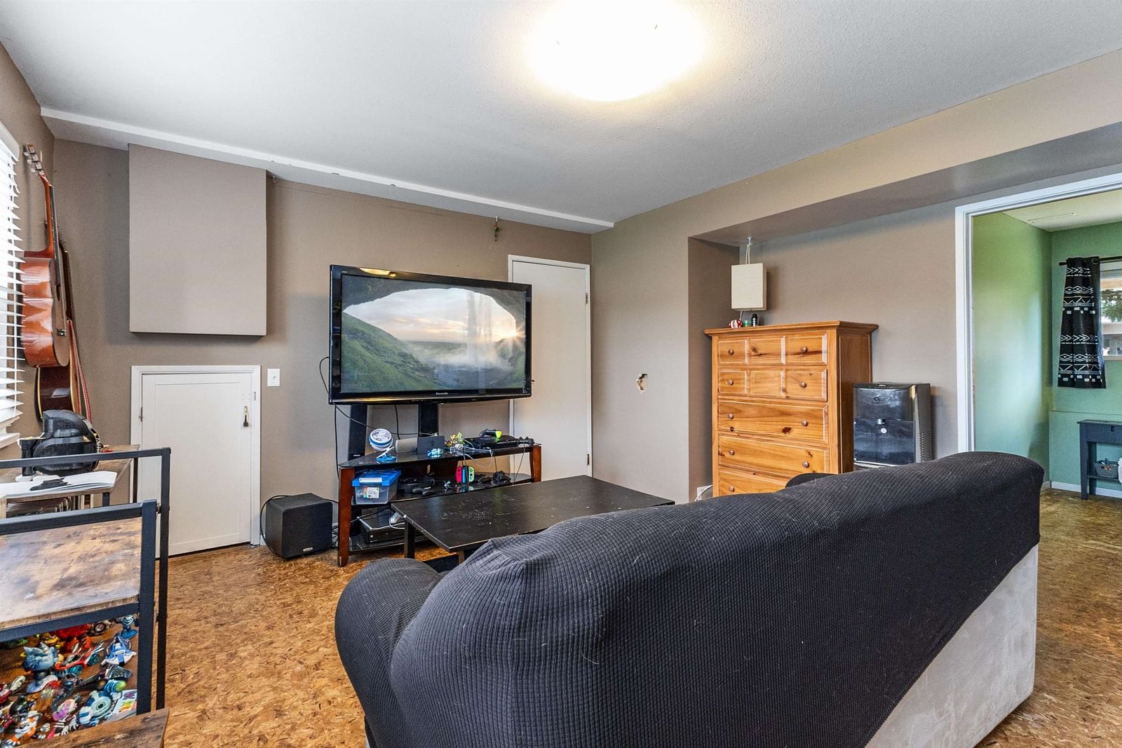 Listing Image 22