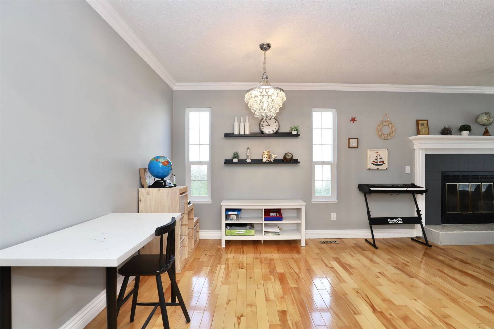 Listing Image 16