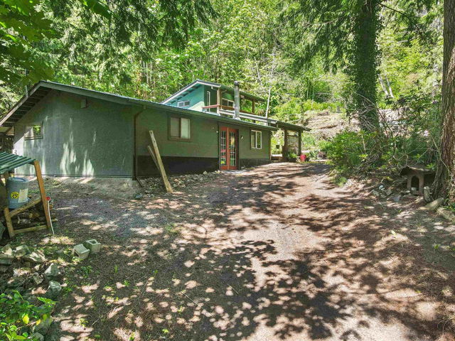 4139 Slesse Road