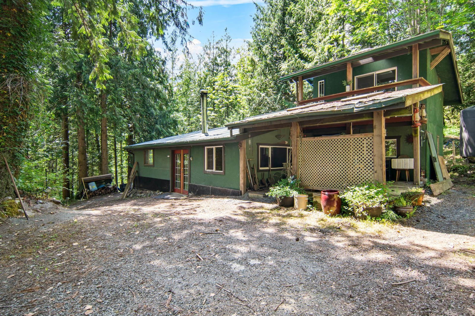 Listing photo 2