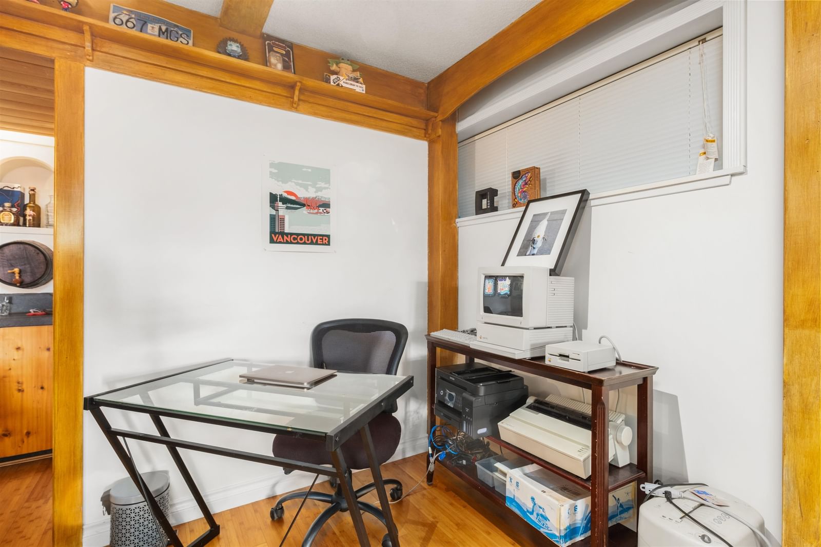 Listing Image 23