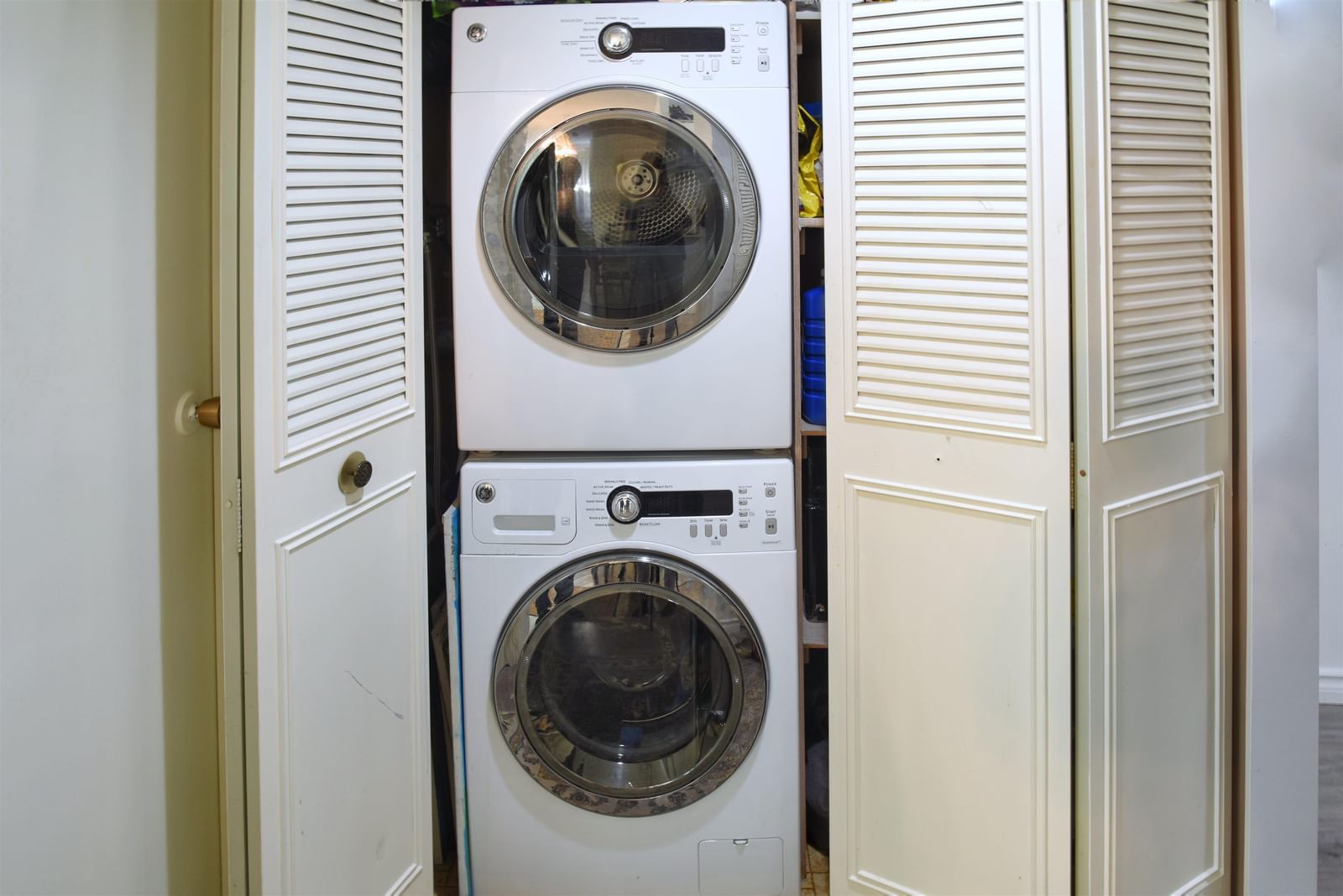 Listing Image 18