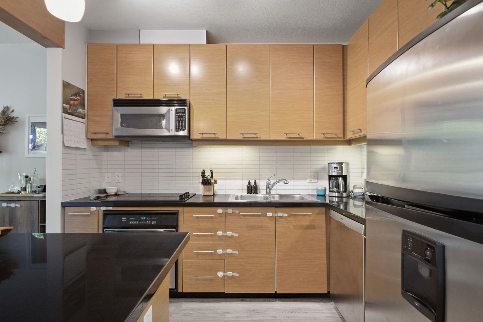 Listing Image 13