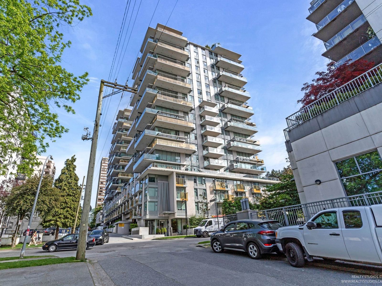 Listing Image 20