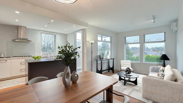 505 - 4867 Cambie Street