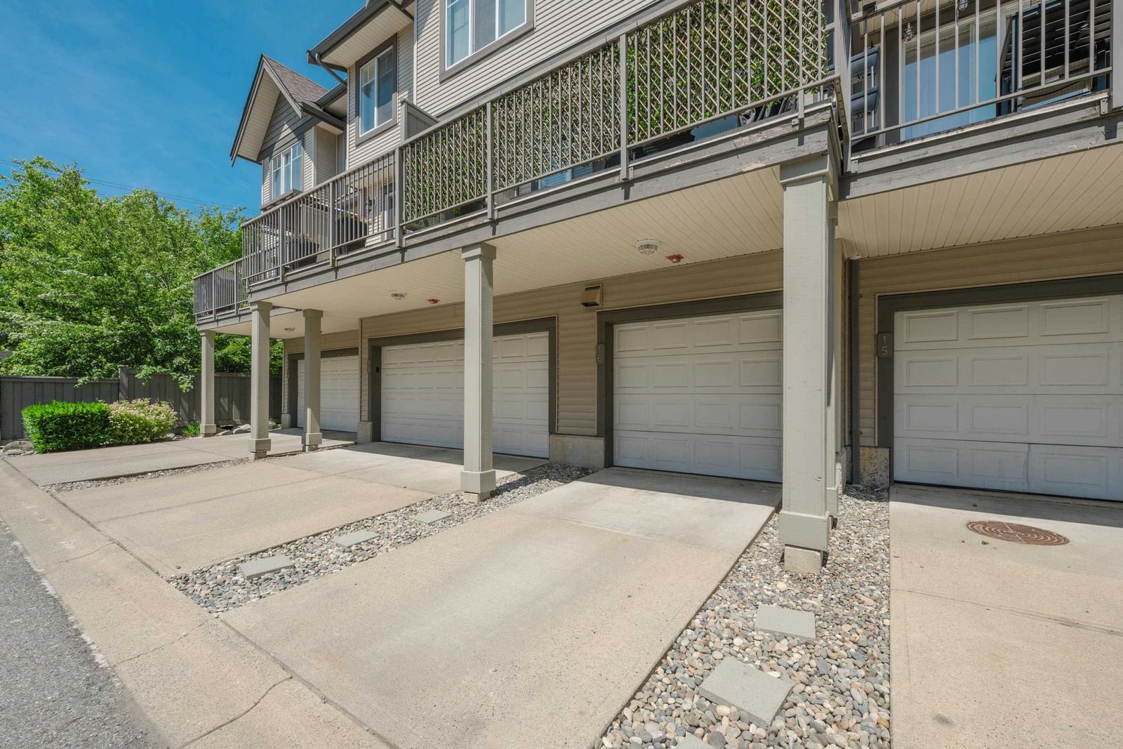 Listing Image 37