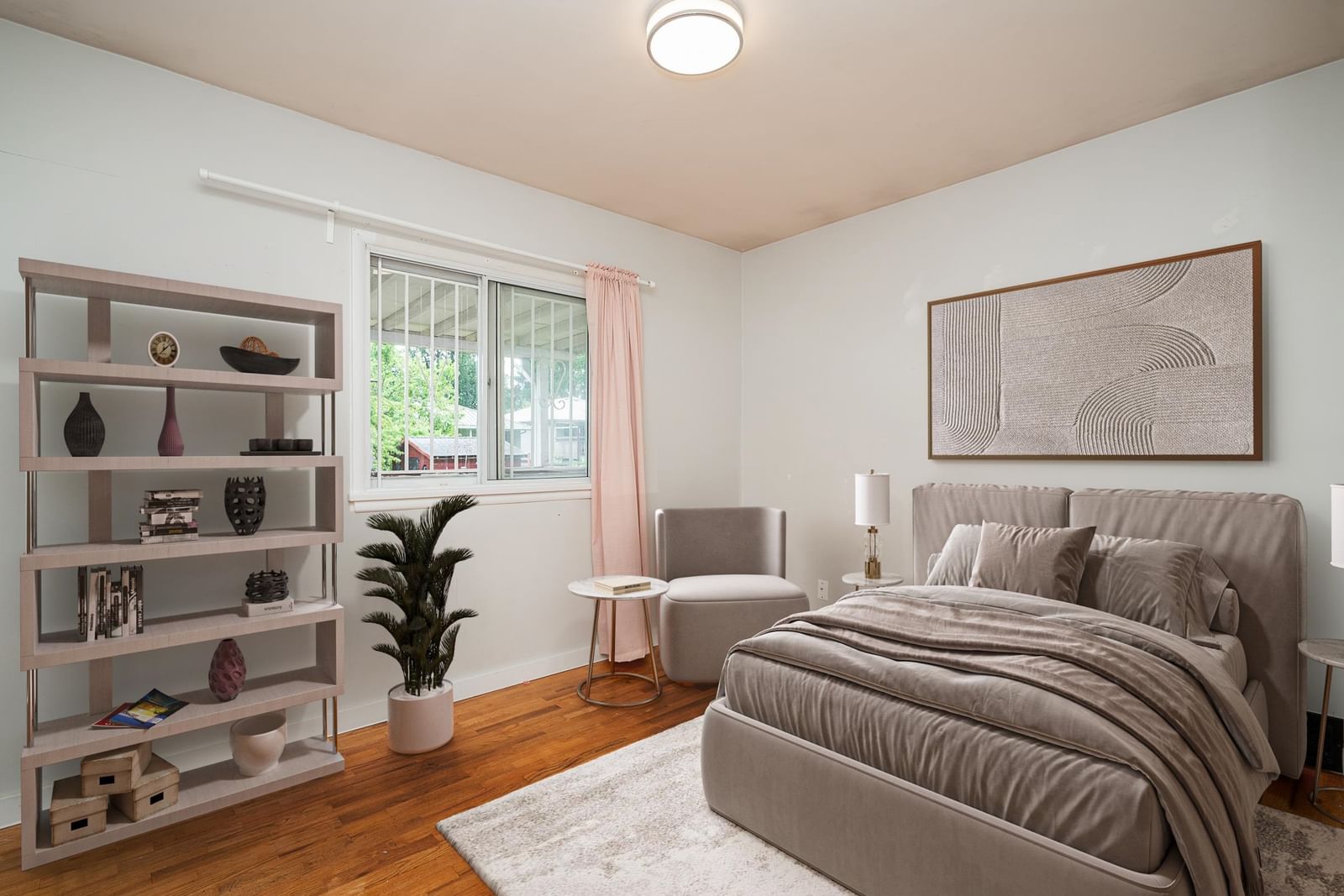 Listing Image 5