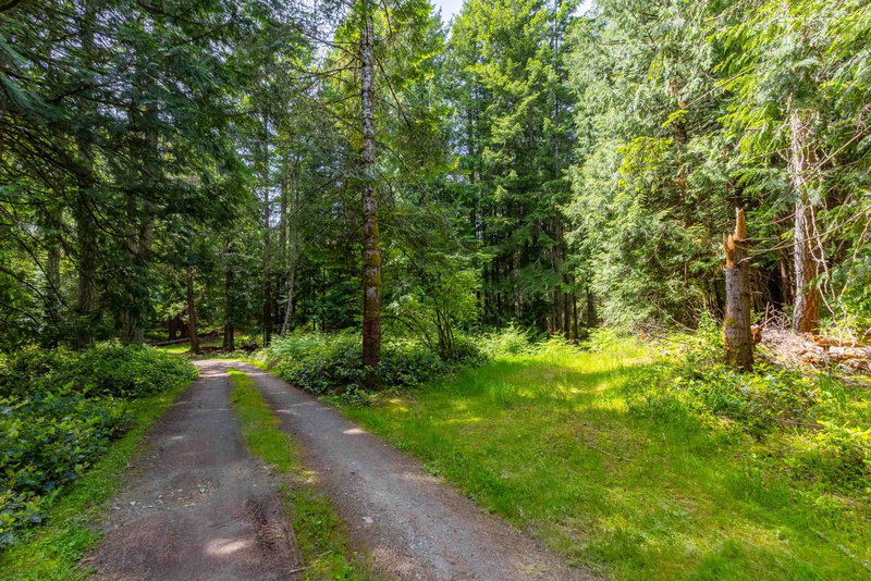 286 Orca View Lane, Galiano Island, V0N 1P0 | Image 2