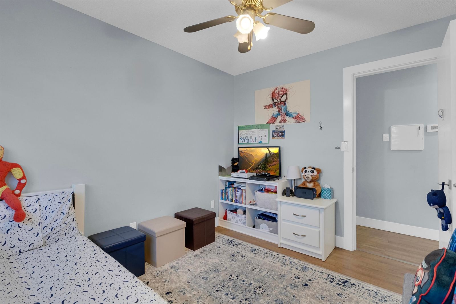 Listing Image 13