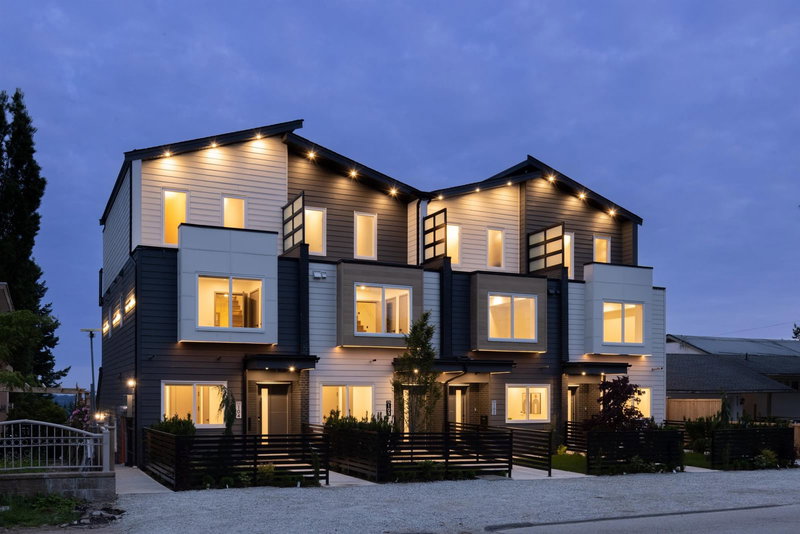 102 - 914 Rochester Avenue, Coquitlam, V3K 2W6 | Image 2