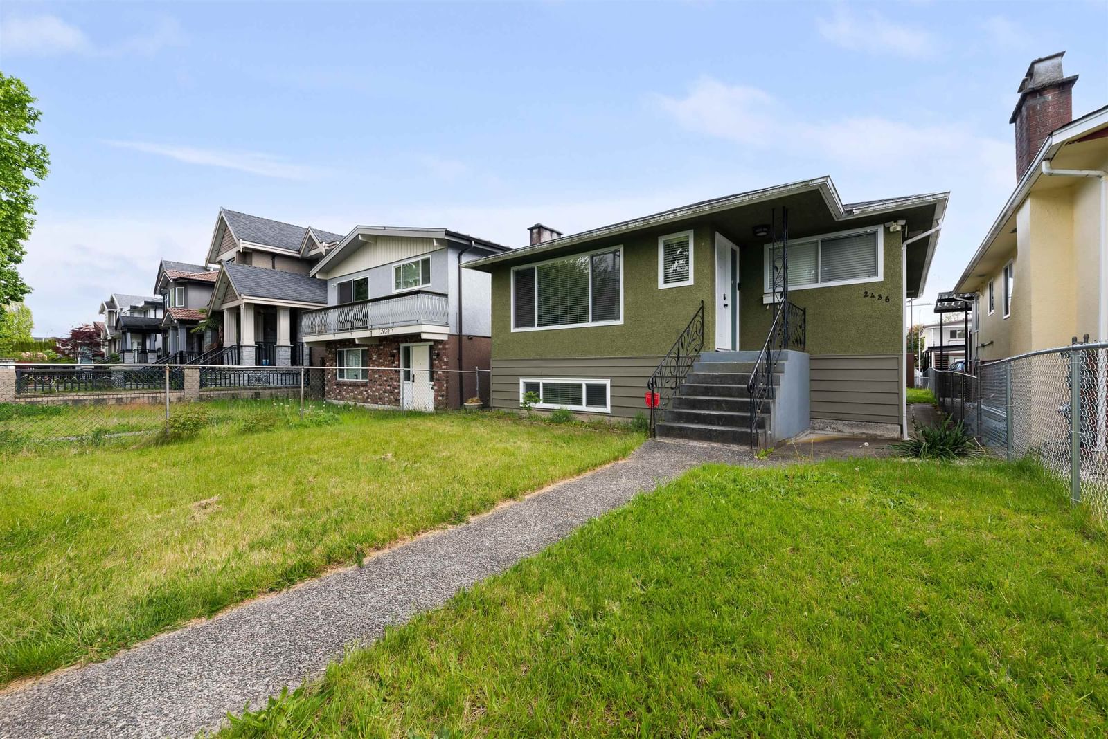 Listing Image 1
