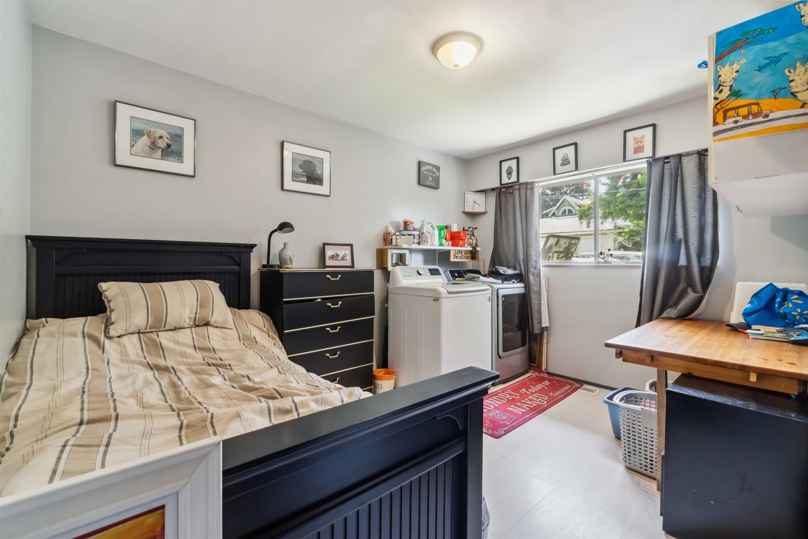 Listing Image 8