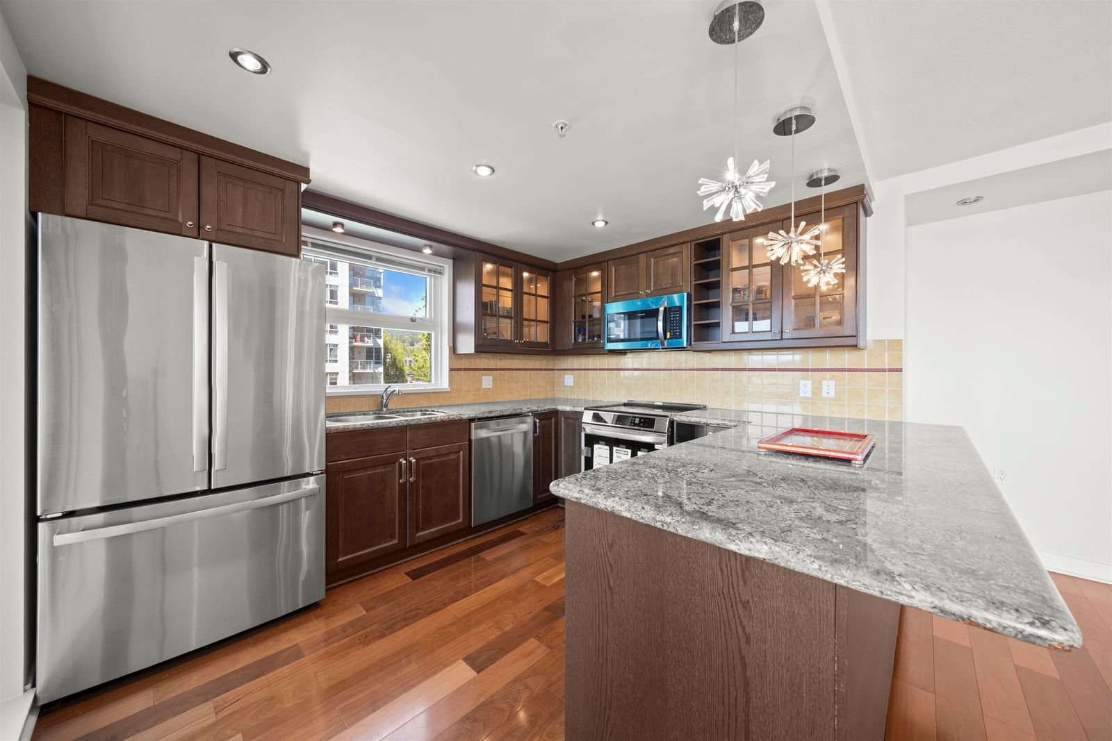Listing Image 13