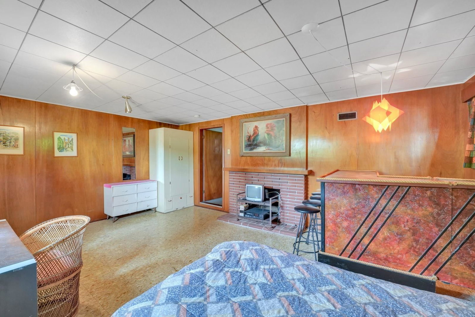 Listing Image 18