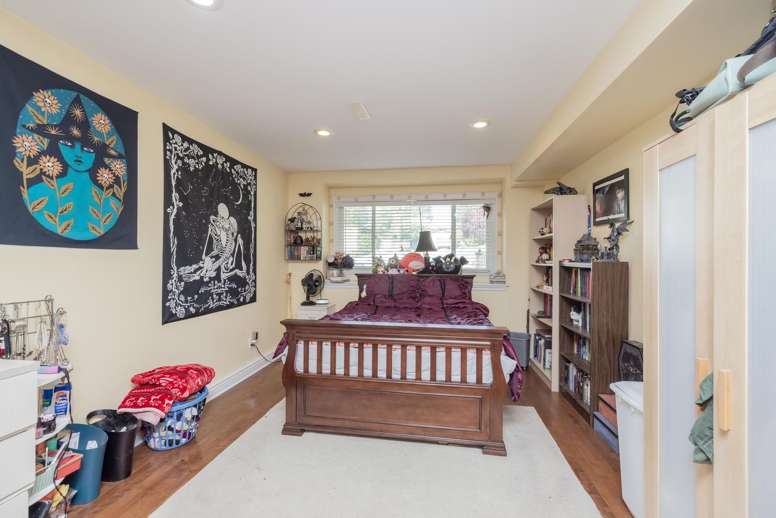 Listing Image 32